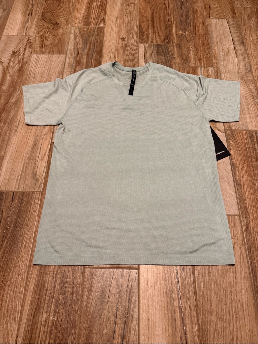 Lululemon Vent Tech SS 2.0 Tee